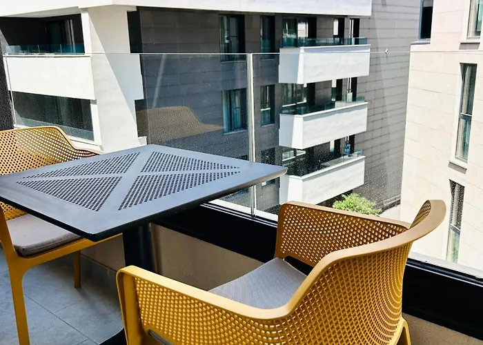 Apartamento Jamies Luxury Self Serviced *