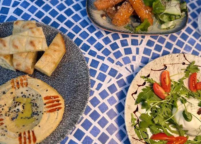 Jamies Luxury Self Serviced